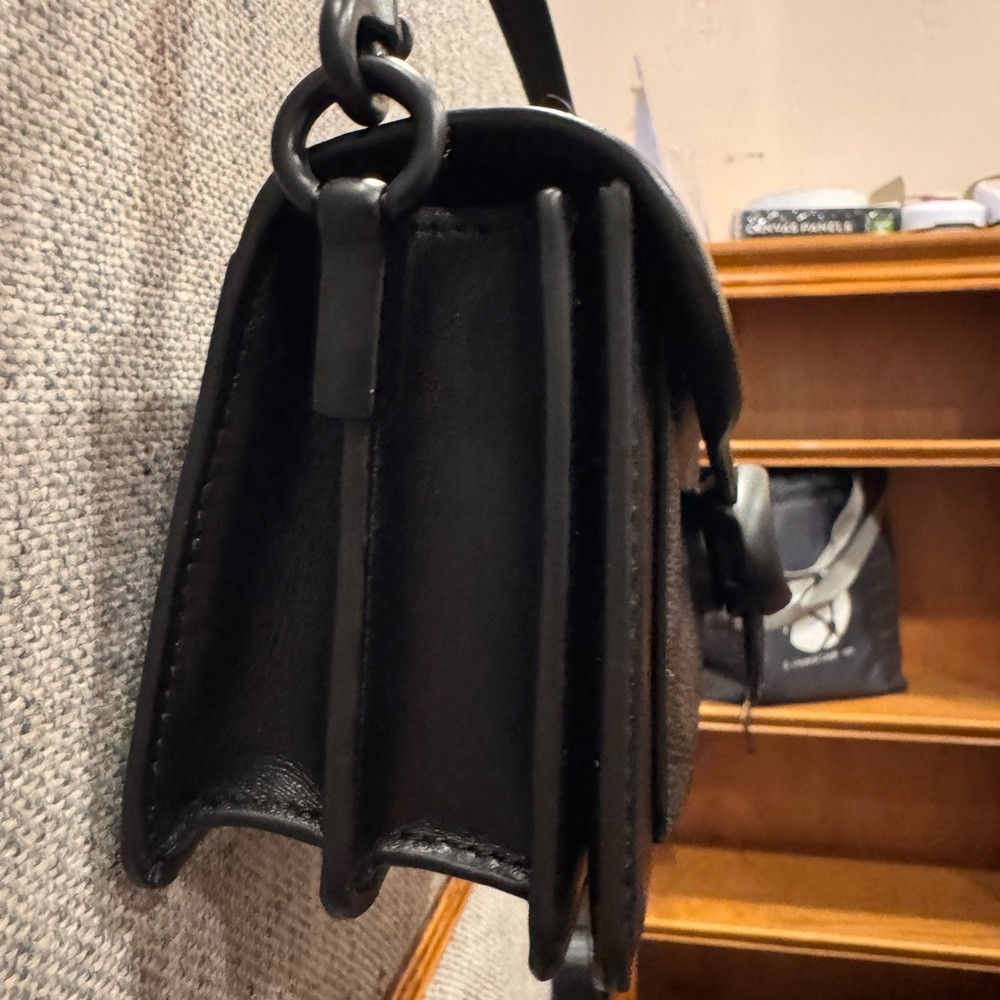 Coach Tabby Shoulder Bag 20 Black refined calf leather with signature canvas - Picture 8 of 15